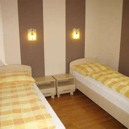 Szegfu Apartman * Hajdúszoboszló