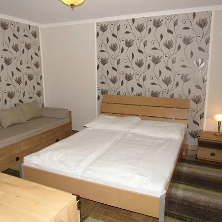 Szegfu Apartman * Hajdúszoboszló