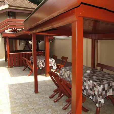 Szegfu Apartman Dom wakacyjny